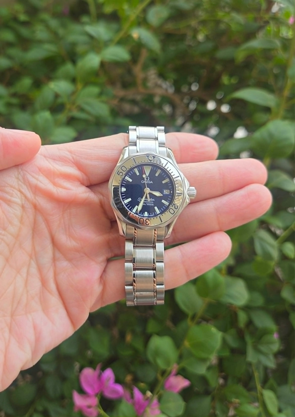 Omega Seamaster Electric Blue Quartz 29mm