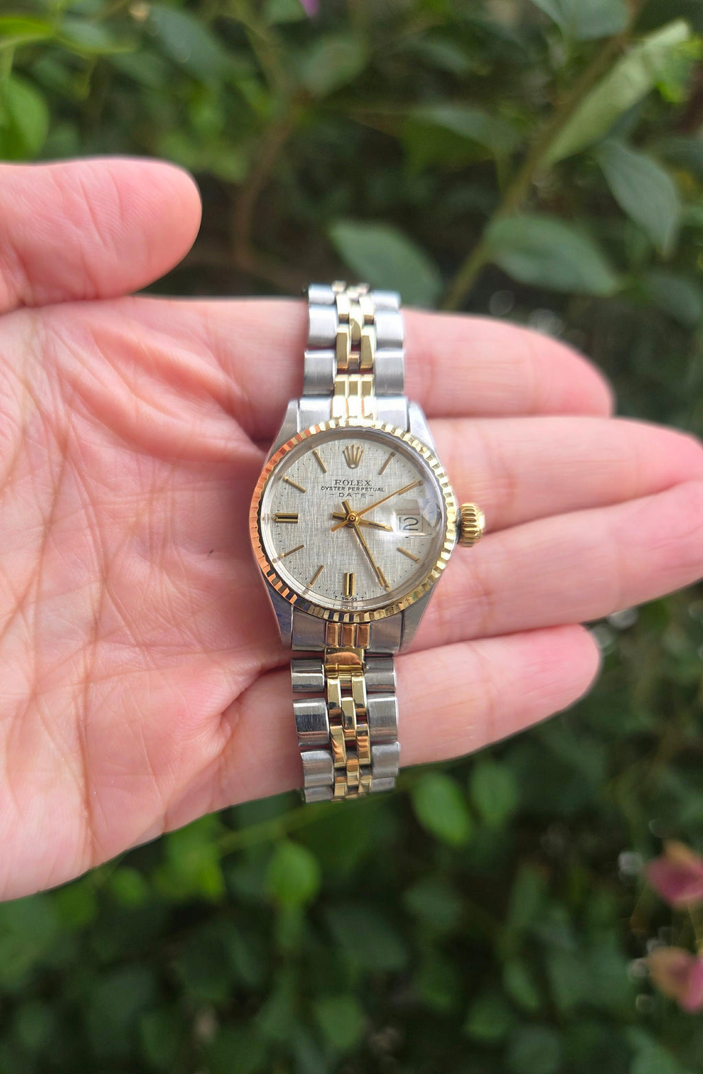 Rolex Lady Date 26mm Rare Linen Dial Ref 6517