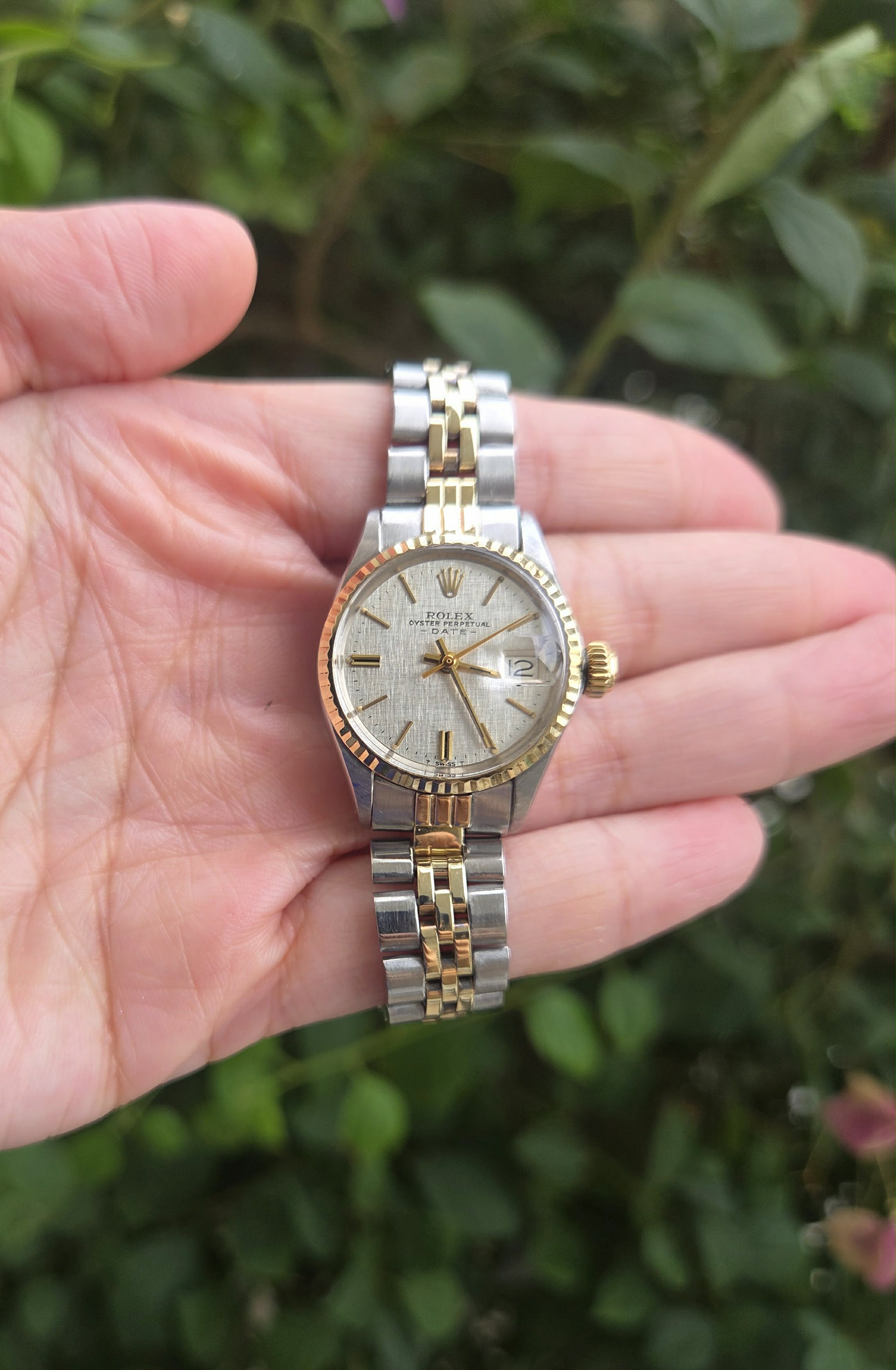 Rolex Lady Date 26mm Rare Linen Dial Ref 6517