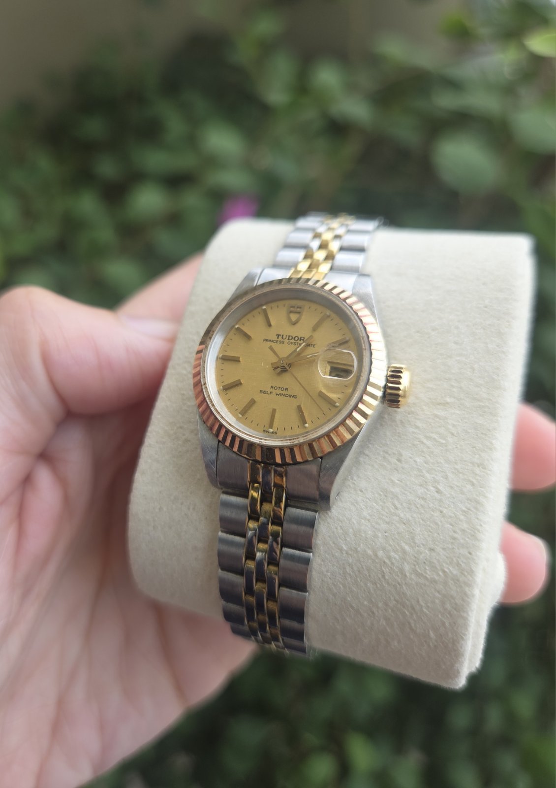 Tudor Princess Date 26mm 18K Gold Rare Linen Dial Ref 92413