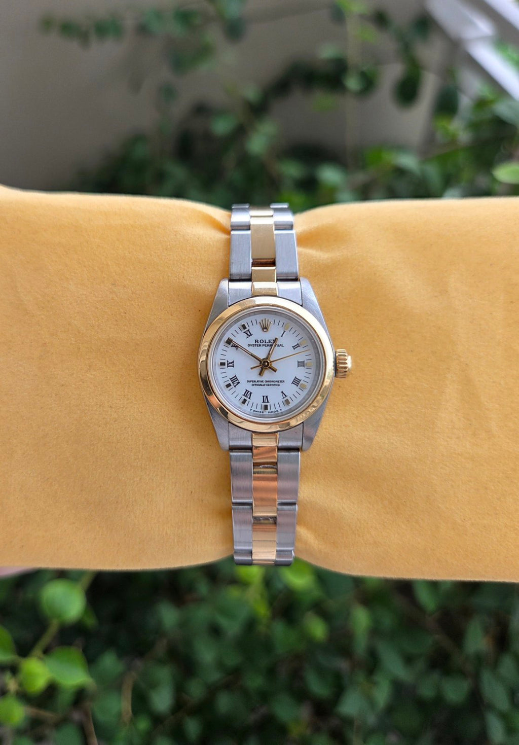 Rolex Lady Oyster Perpetual 25mm White roman Dial Ref 67183
