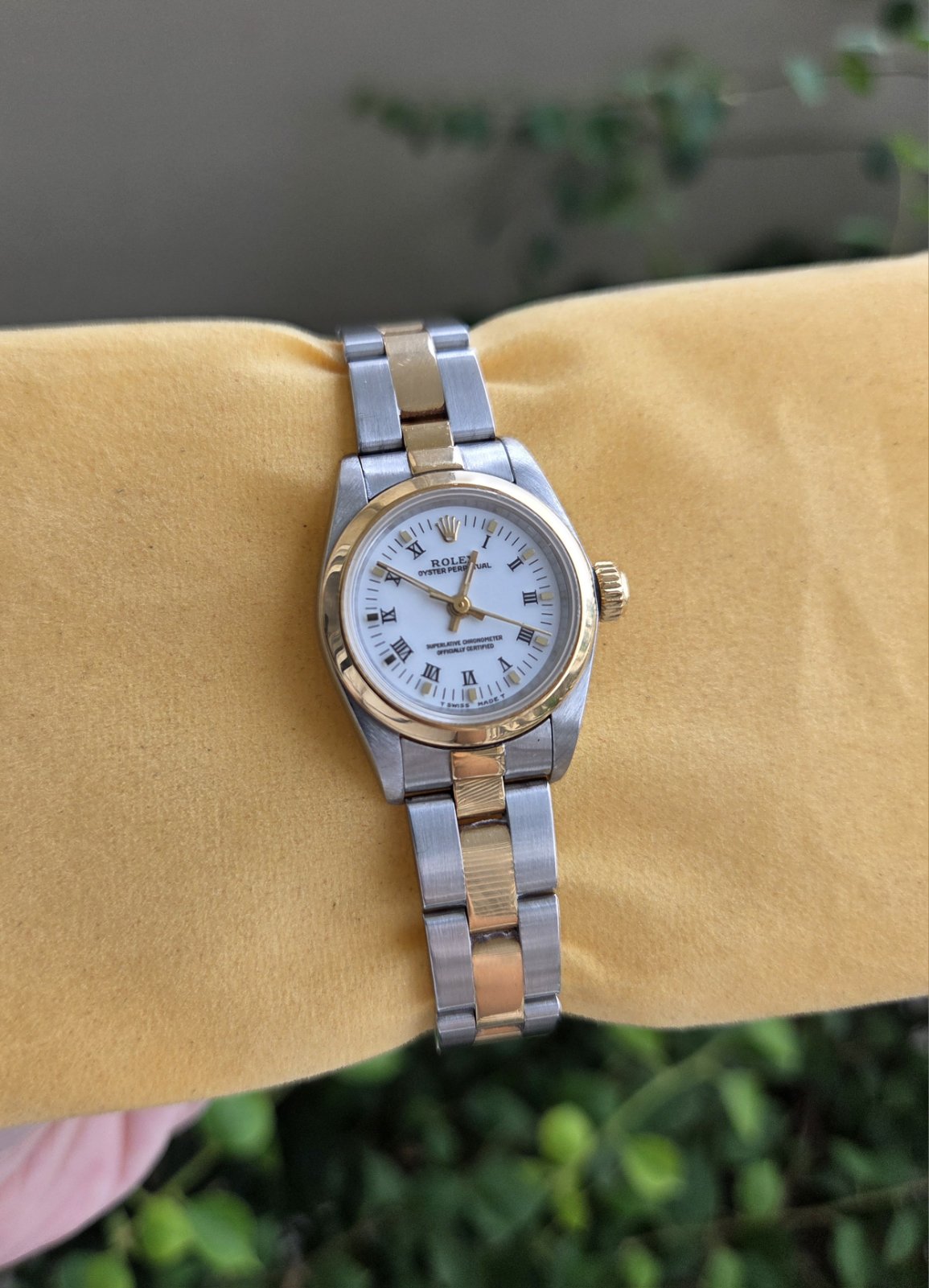 Rolex Lady Oyster Perpetual 25mm White roman Dial Ref 67183