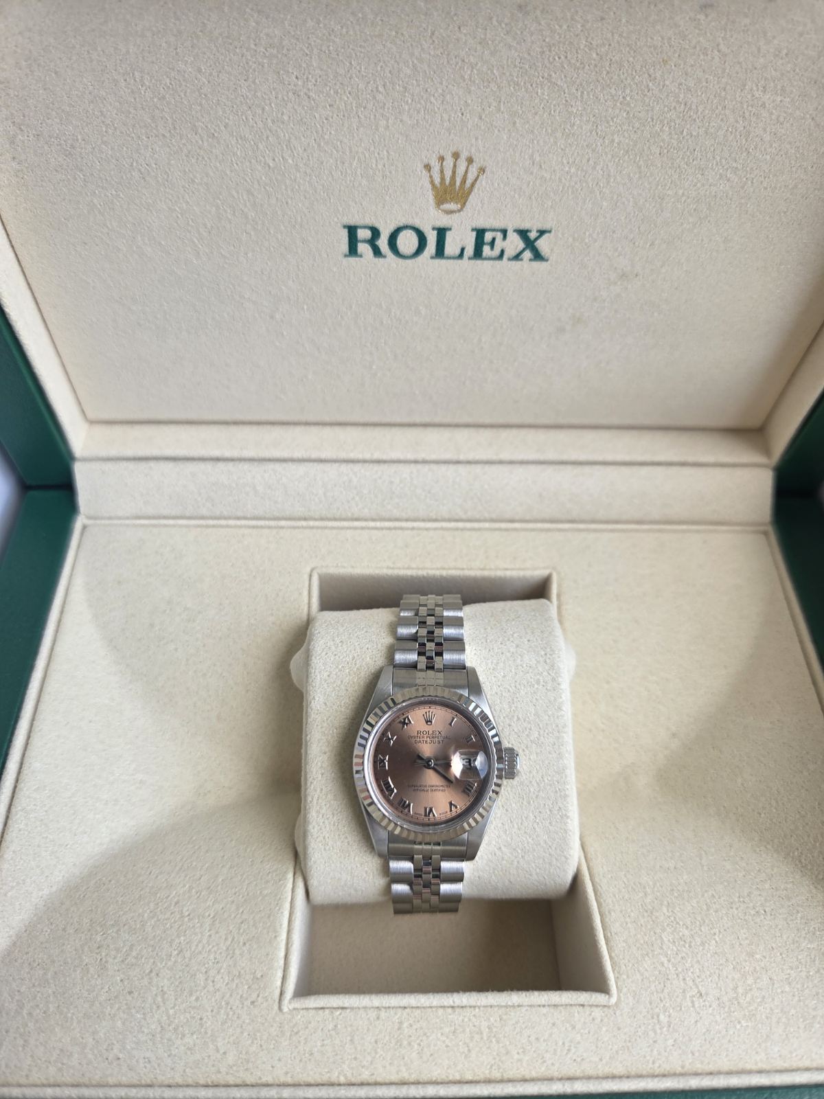 Rolex Lady Datejust 26mm Rare Salmon Pink Roman Dial Ref 69174