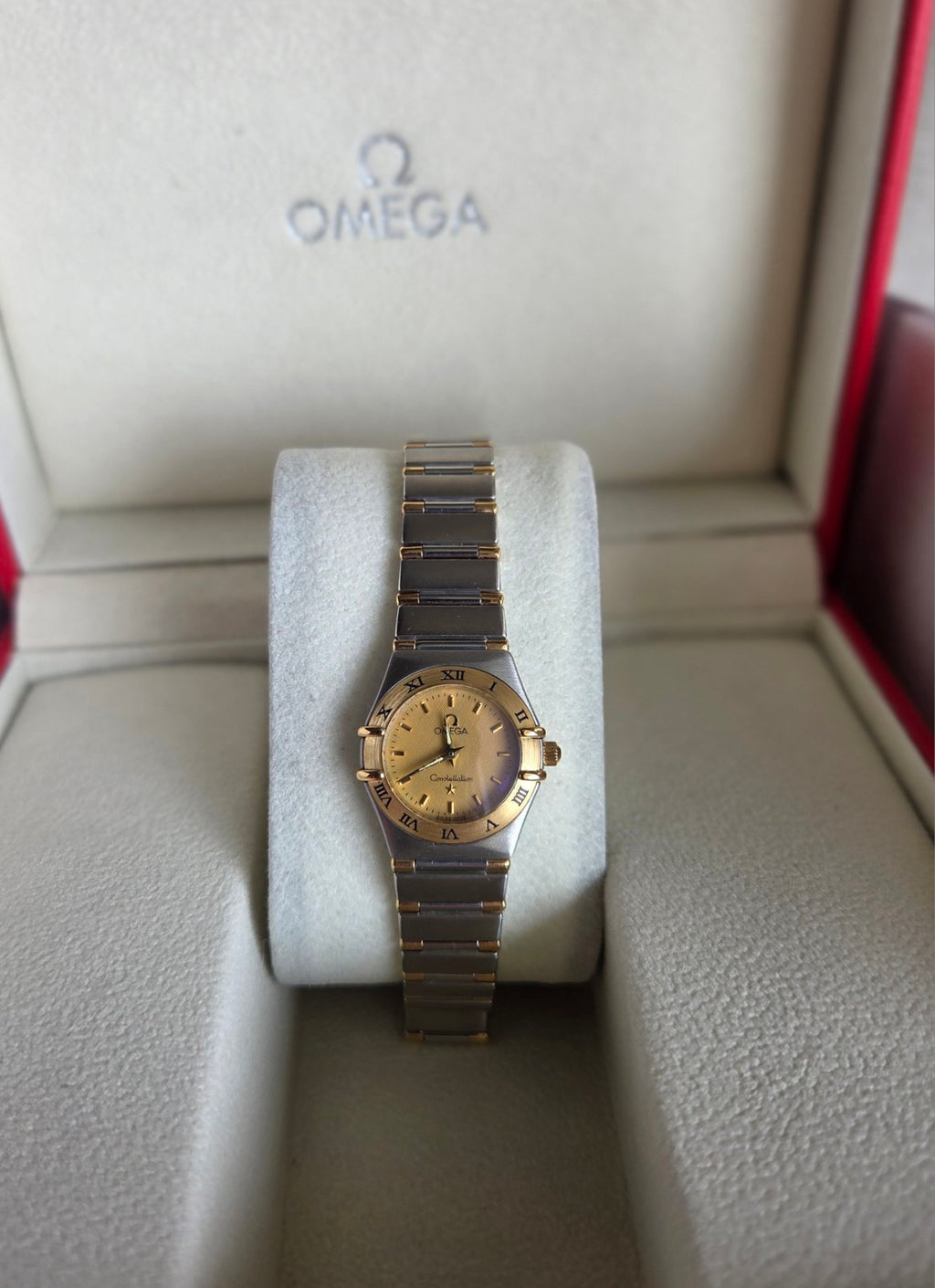 Omega Constellation 2 Tone Quartz 18k Gold Dial 24mm