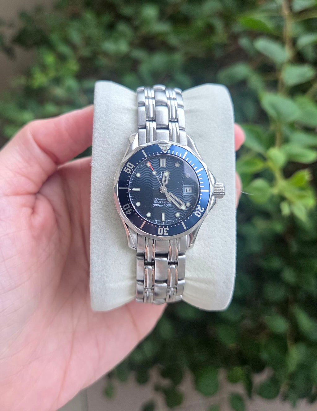 Omega Ladies Seamaster Diver Blue Watch 29mm