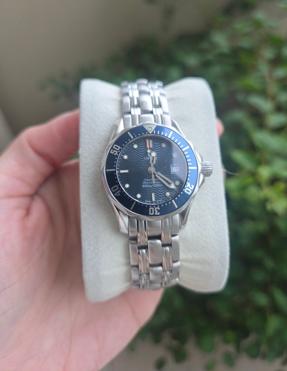 Omega Ladies Seamaster Diver Blue Watch 29mm
